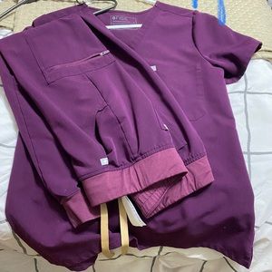 Purple/Maroon Medium Figs